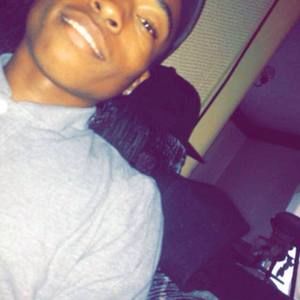 Meet your Posher, Everette